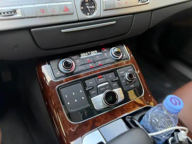 2011 Audi A8 A8L 3.0 TFSI quattro Comfort (213kW) — миниатюра 6