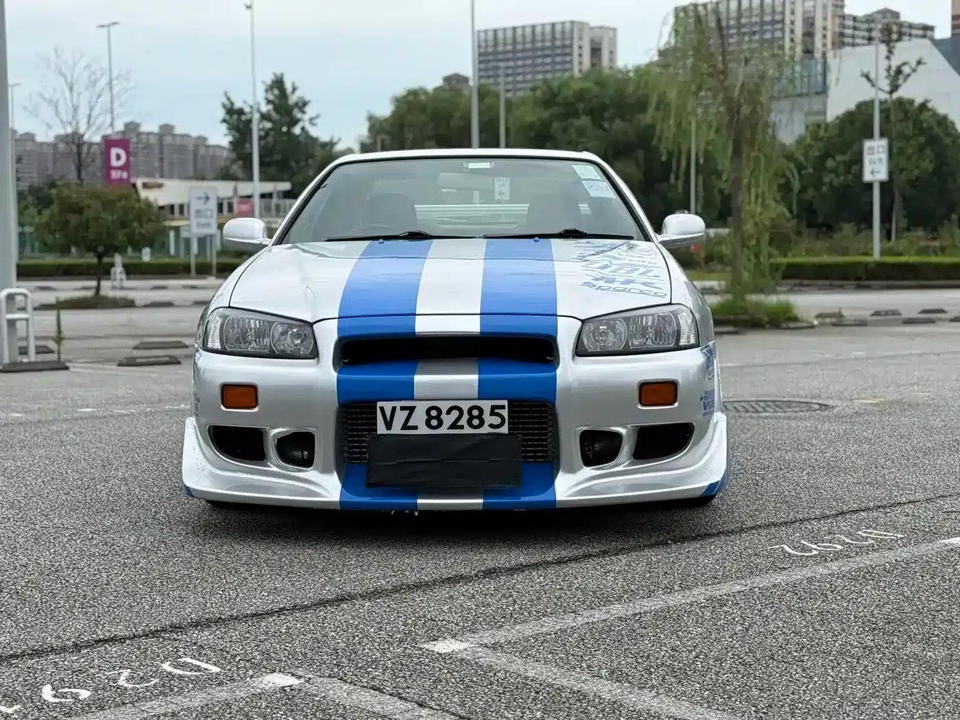 Nissan GT-R 2000 2.5L Skyline GT-R R34 — миниатюра 2