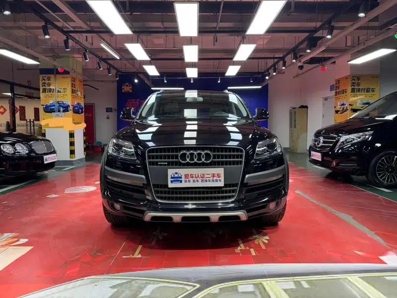 Audi Q7 2010 4.2 FSI quattro Luxury — миниатюра 2