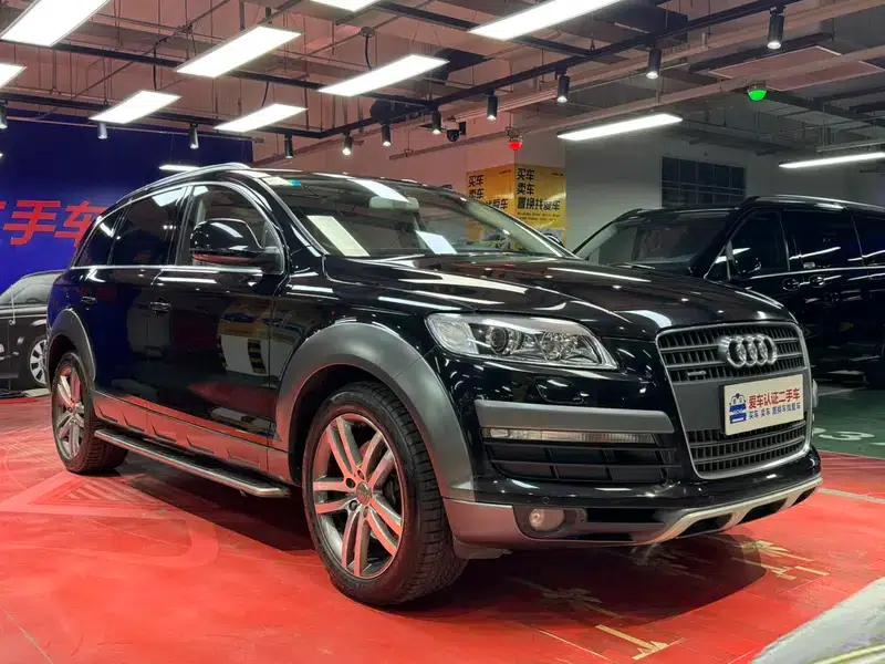 Audi Q7 2010 4.2 FSI quattro Luxury — миниатюра 3