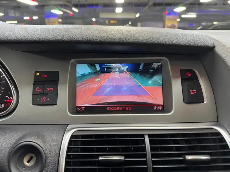 Audi Q7 2010 4.2 FSI quattro Luxury — миниатюра 30