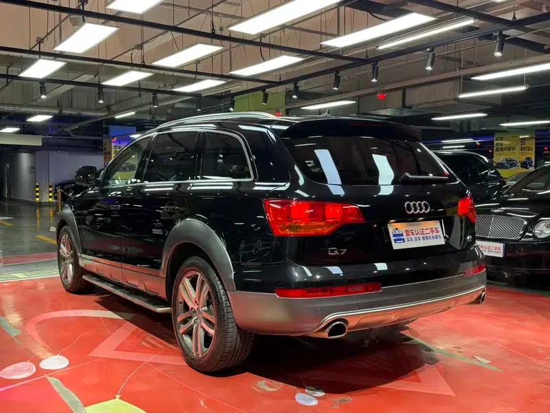 Audi Q7 2010 4.2 FSI quattro Luxury — миниатюра 4