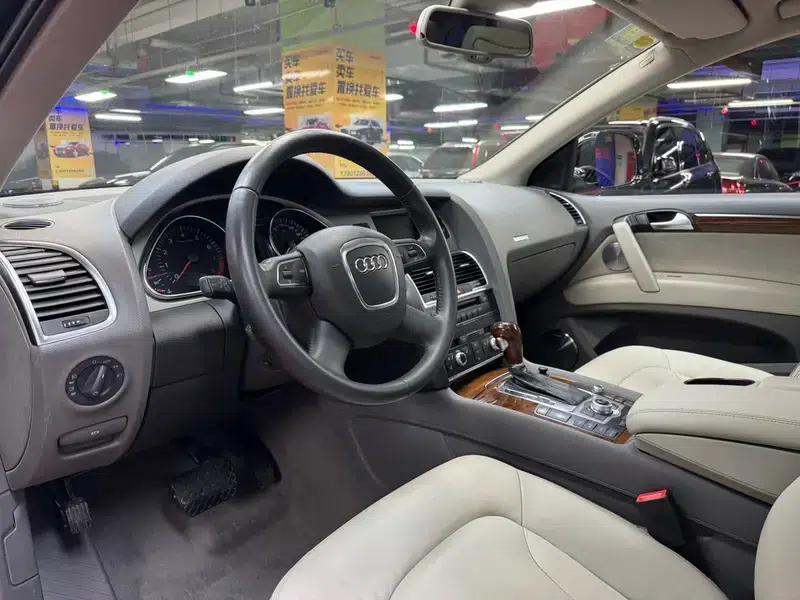 Audi Q7 2010 4.2 FSI quattro Luxury — миниатюра 35