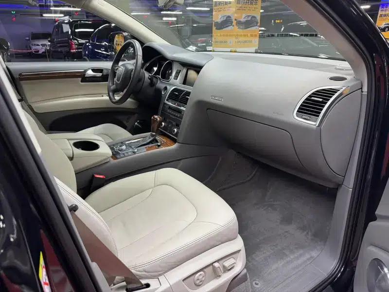 Audi Q7 2010 4.2 FSI quattro Luxury — миниатюра 36