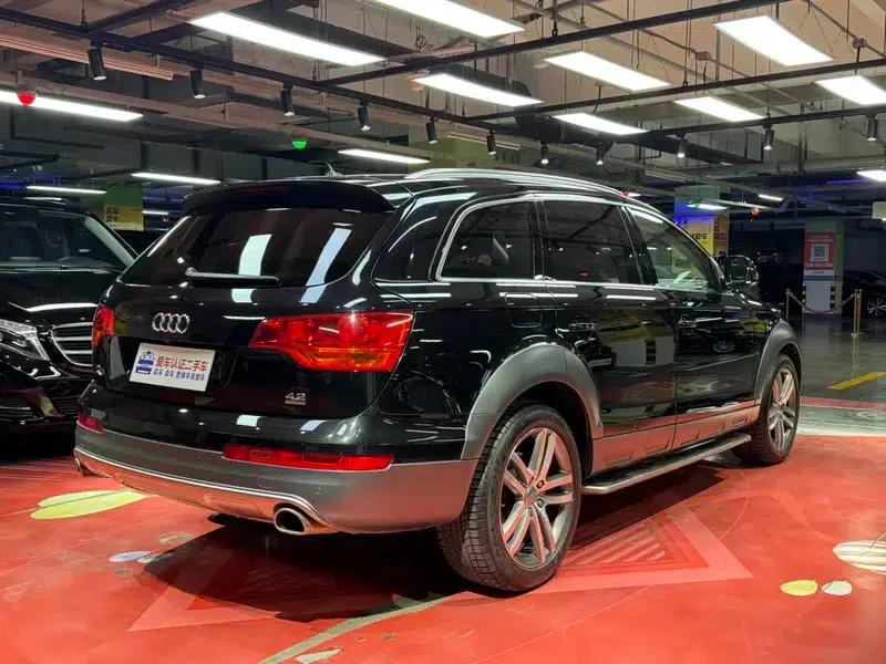 Audi Q7 2010 4.2 FSI quattro Luxury — миниатюра 6