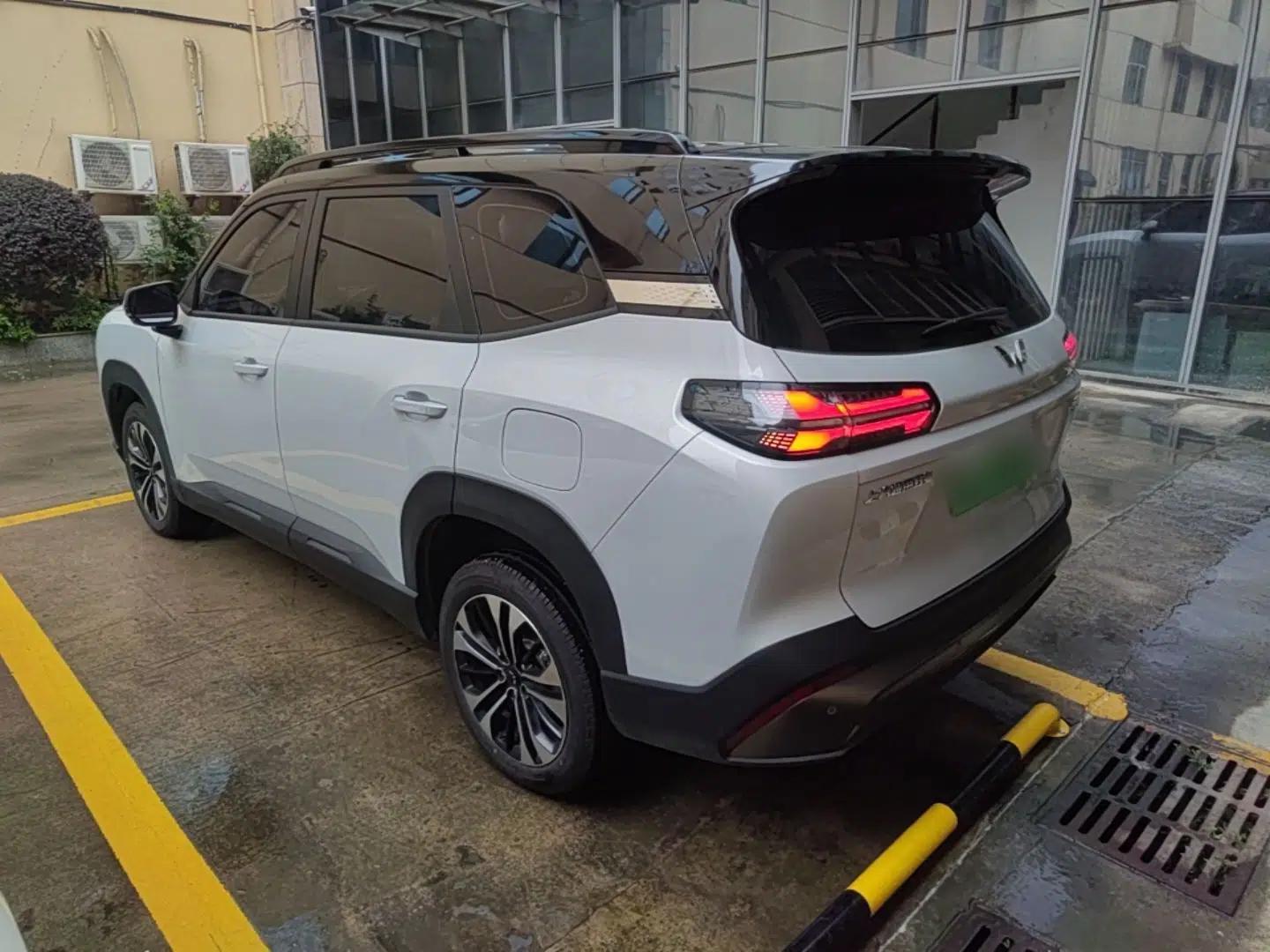 Wuling Xingguang 560 New Energy 2026 Model, Plug-in Hybrid, 125 km, Luxury Version — миниатюра 13