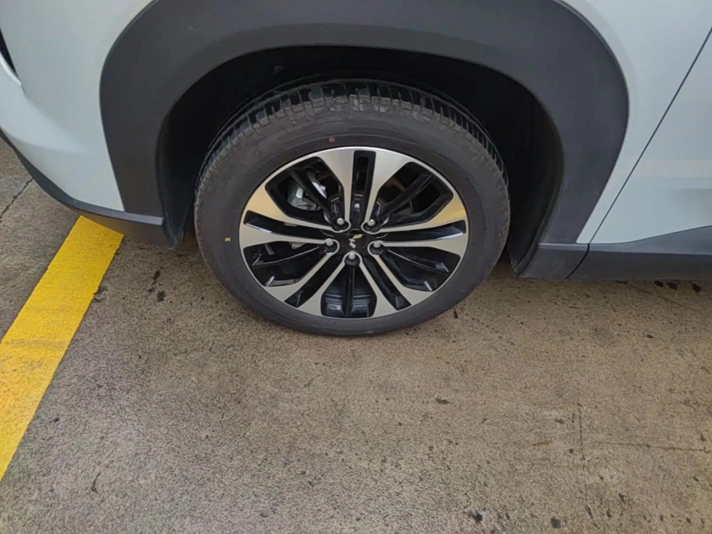 Wuling Xingguang 560 New Energy 2026 Model, Plug-in Hybrid, 125 km, Luxury Version — миниатюра 15
