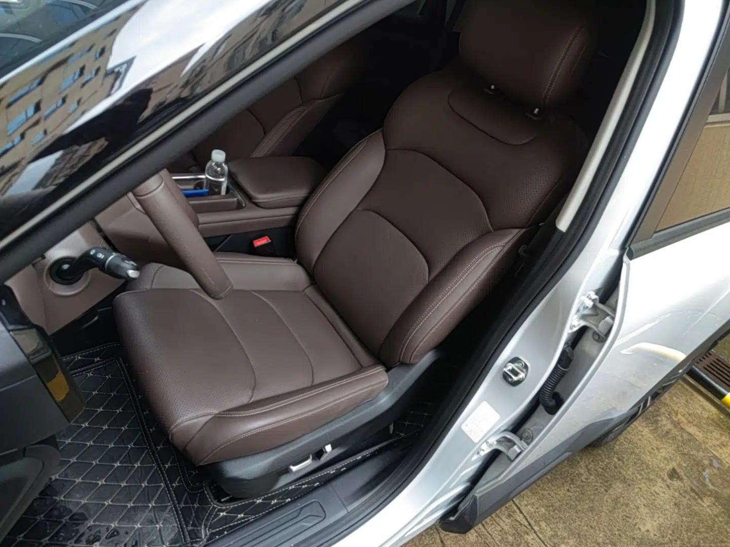 Wuling Xingguang 560 New Energy 2026 Model, Plug-in Hybrid, 125 km, Luxury Version — миниатюра 22
