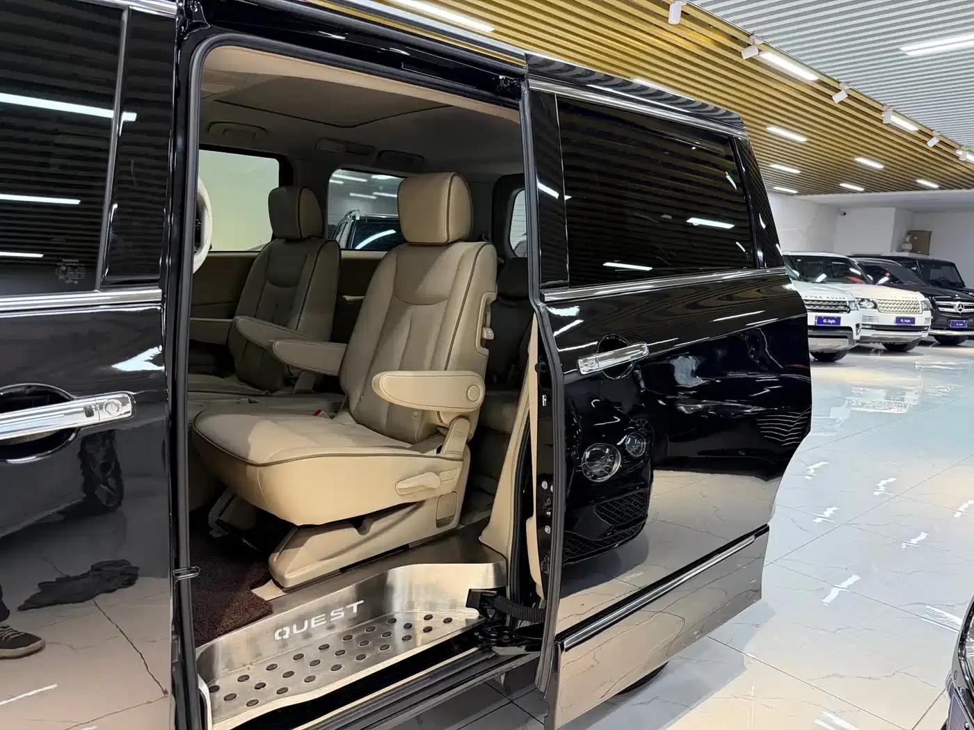 Quest 2015 3.5L SL — миниатюра 11