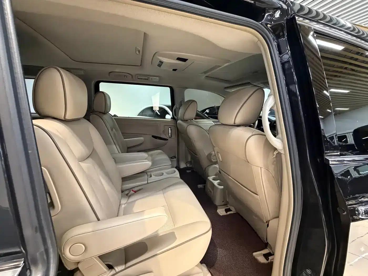 Quest 2015 3.5L SL — миниатюра 27