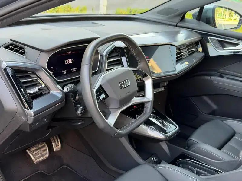 Audi Q4 e-tron 2024 Model 40 e-tron Trailblazer — миниатюра 13