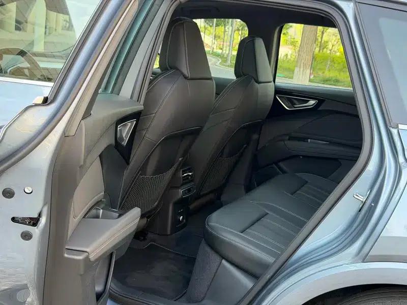 Audi Q4 e-tron 2024 Model 40 e-tron Trailblazer — миниатюра 17