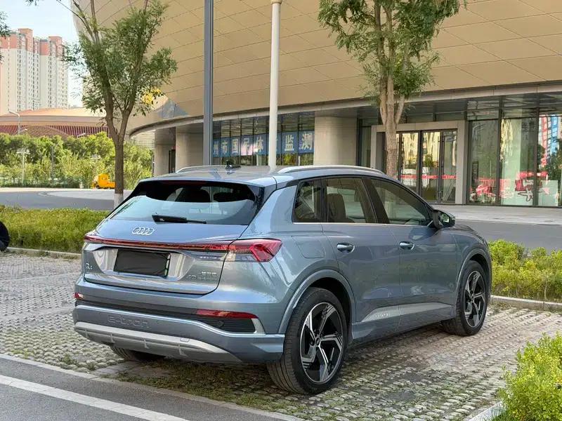 Audi Q4 e-tron 2024 Model 40 e-tron Trailblazer — миниатюра 6