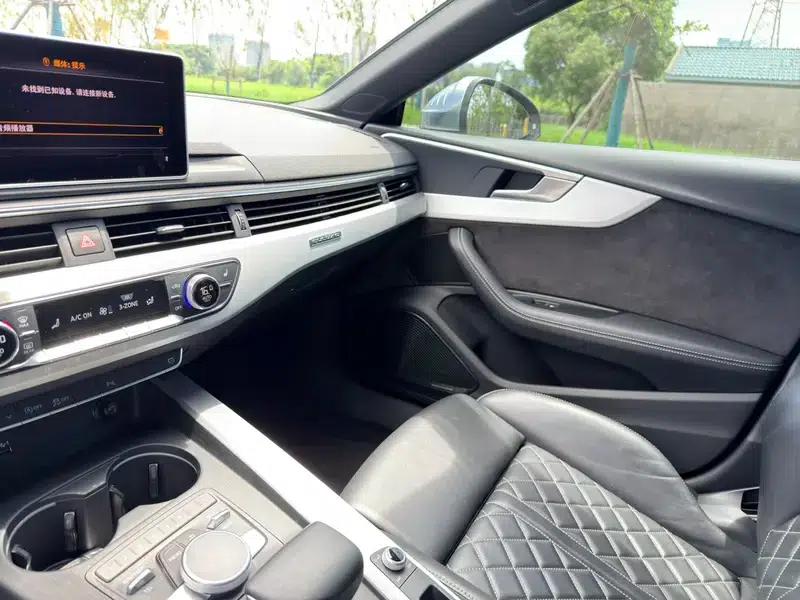 2017 Audi S5 3.0T Sportback — миниатюра 9