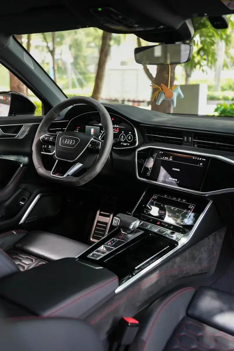 2021 Audi RS 6 RS 6 4.0T Avant — миниатюра 14