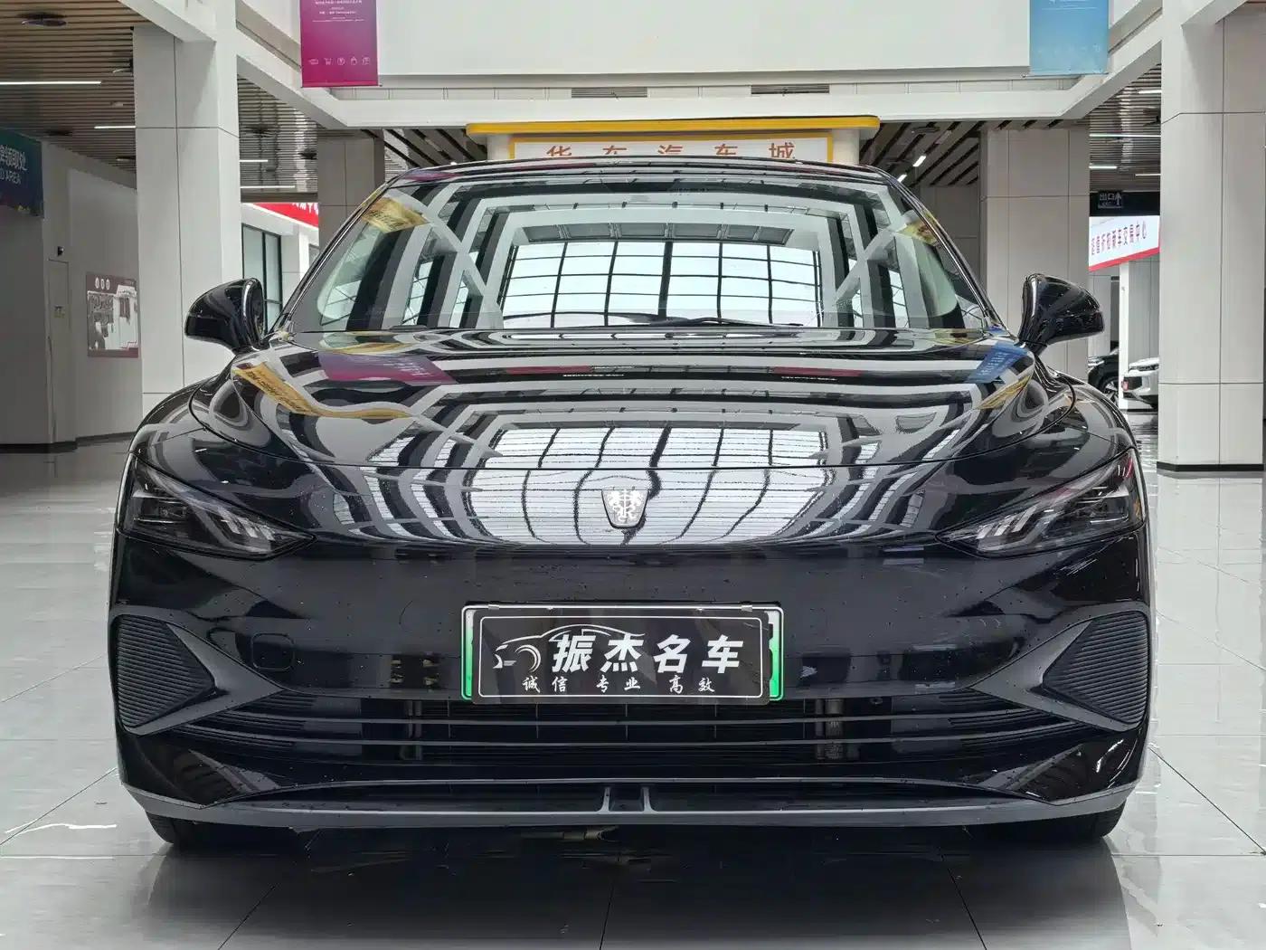 Roewe D7 2023 DMH 125km Super Edition — миниатюра 2