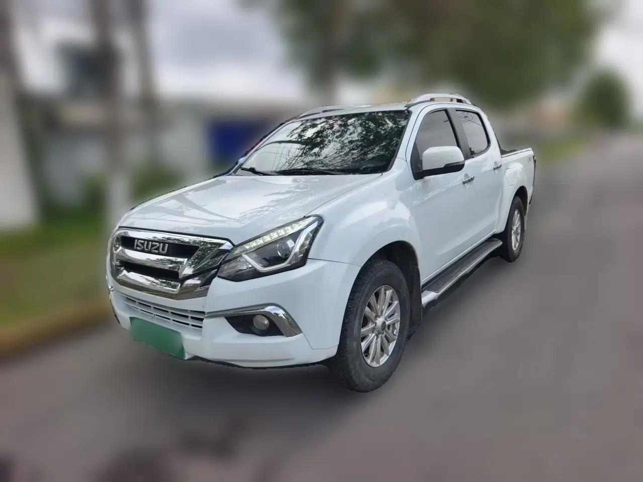 Isuzu D-MAX 2020 1.9T 4x4 Manual Comfort Version China VI Standard RZ4E Hi-Power — миниатюра 1