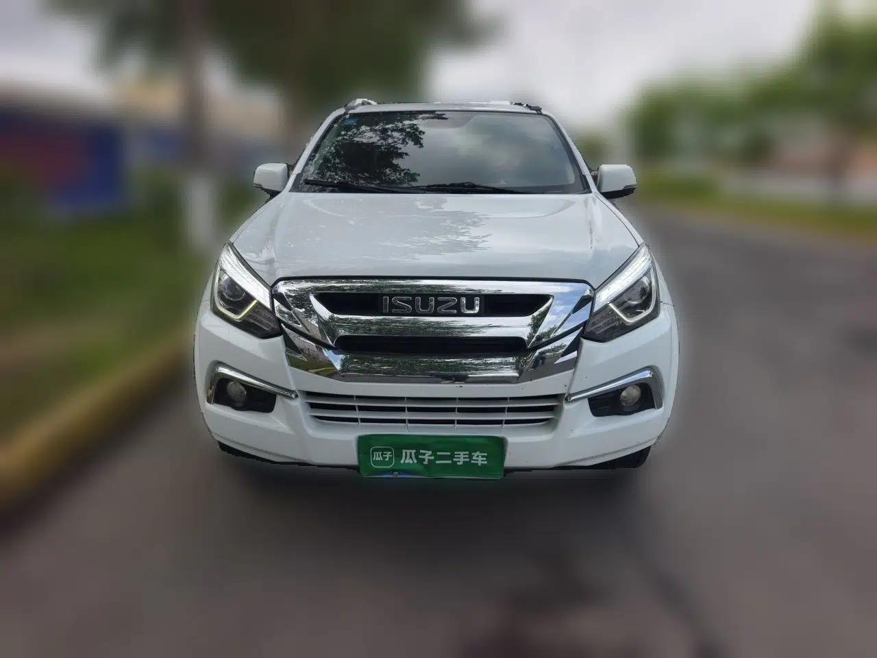 Isuzu D-MAX 2020 1.9T 4x4 Manual Comfort Version China VI Standard RZ4E Hi-Power — миниатюра 2