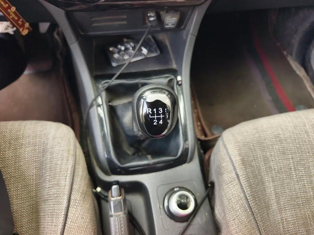 Isuzu D-MAX 2020 1.9T 4x4 Manual Comfort Version China VI Standard RZ4E Hi-Power — миниатюра 14