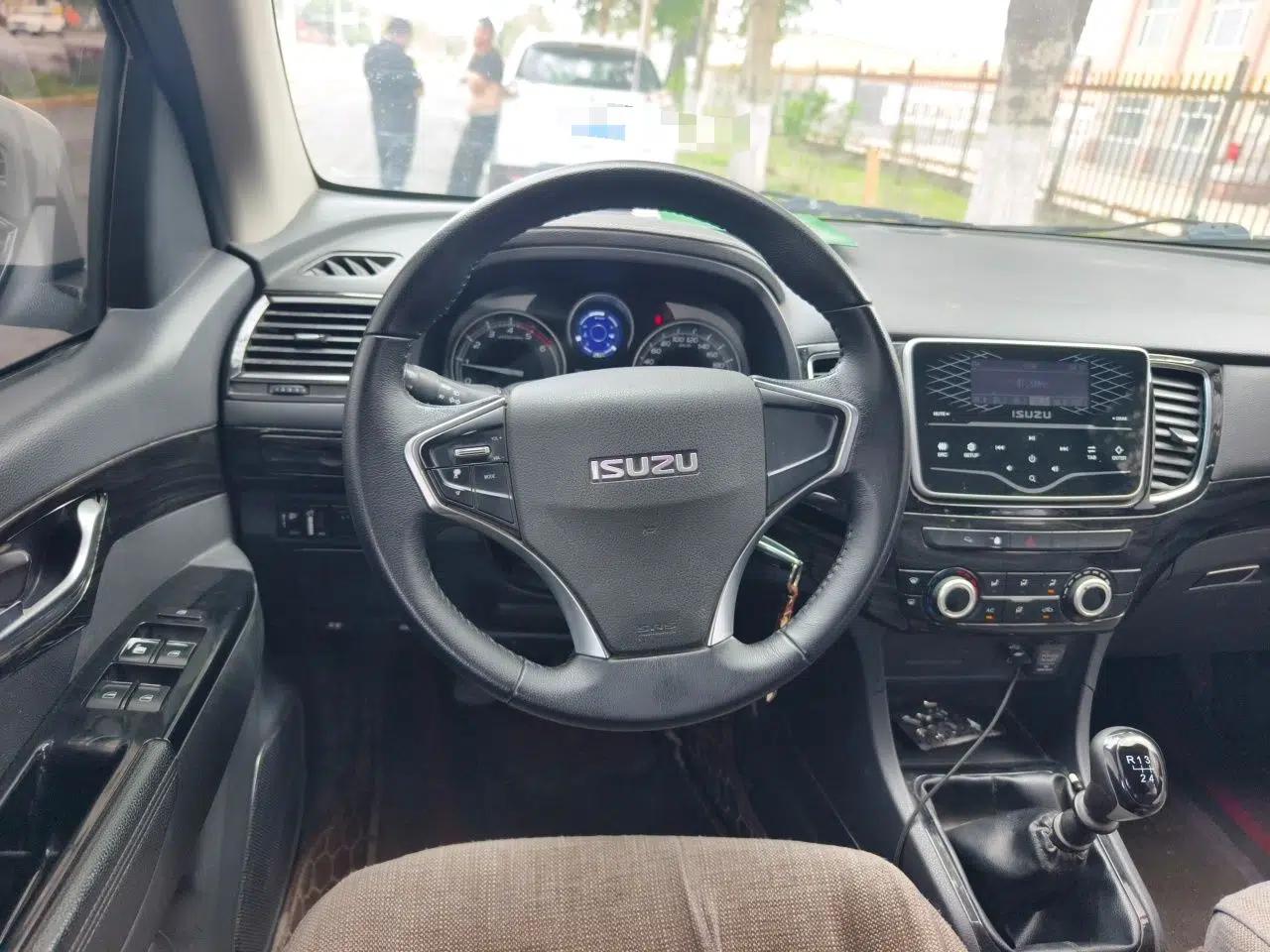 Isuzu D-MAX 2020 1.9T 4x4 Manual Comfort Version China VI Standard RZ4E Hi-Power — миниатюра 10