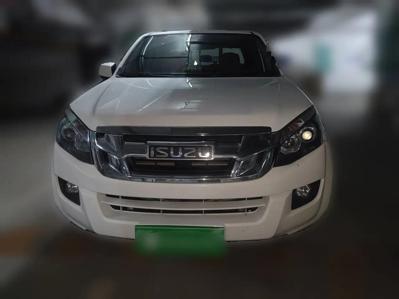 Isuzu D-MAX 2020 2.5T Two-Wheel Drive Automatic Flagship Edition China VI Standard Extended Version JE4D25Q6A — миниатюра 2