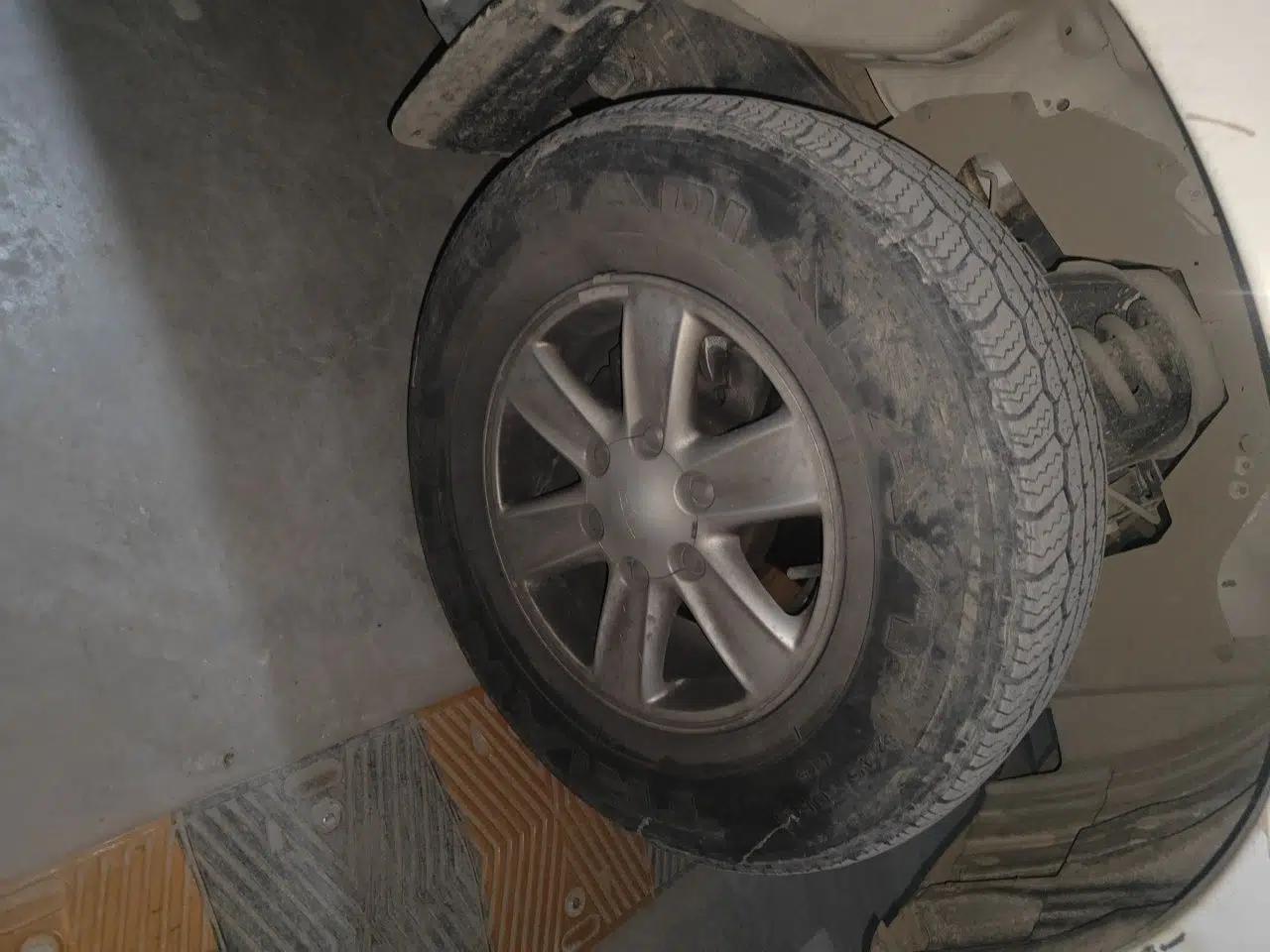 Isuzu D-MAX 2020 2.5T Two-Wheel Drive Automatic Flagship Edition China VI Standard Extended Version JE4D25Q6A — миниатюра 8