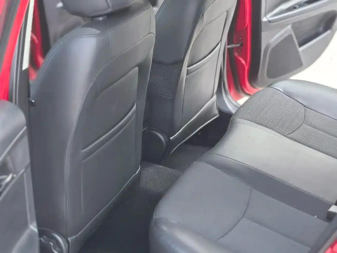 Roewe 350 2013 Model 350C 1.5L Automatic Delight Edition — миниатюра 13