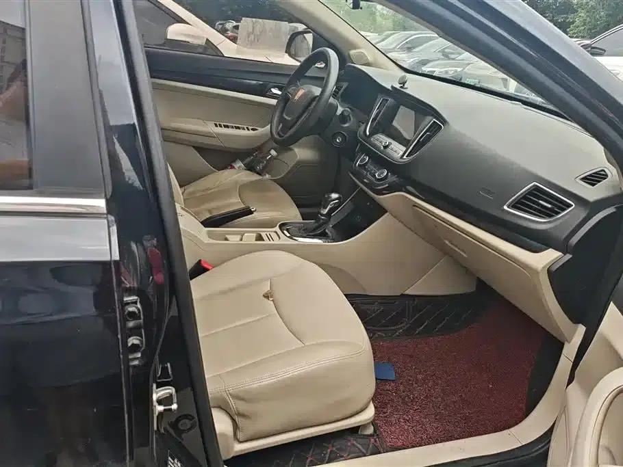 Roewe 360 2015 1.5L Automatic Deluxe Edition — миниатюра 8