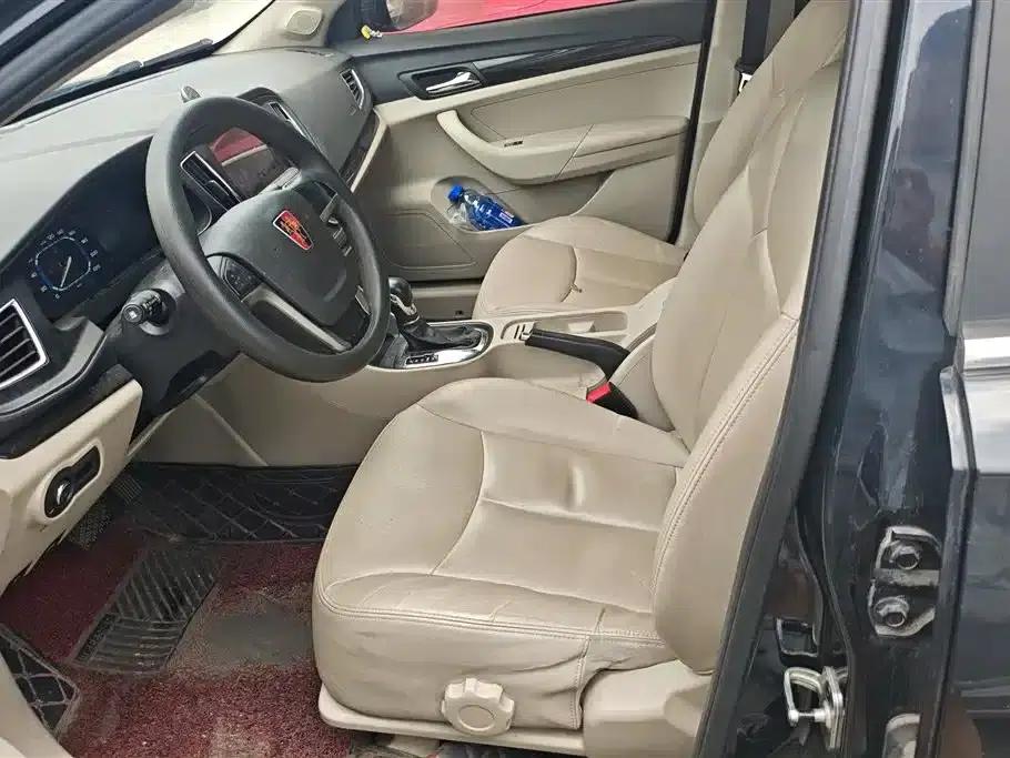 Roewe 360 2015 1.5L Automatic Deluxe Edition — миниатюра 9