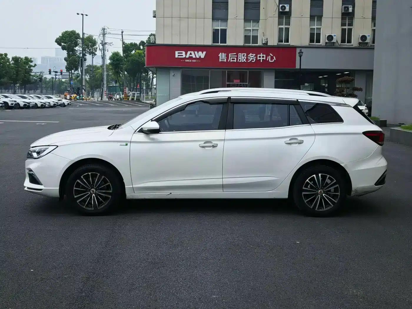 Roewe Ei5 2019 Luxury Edition — миниатюра 3