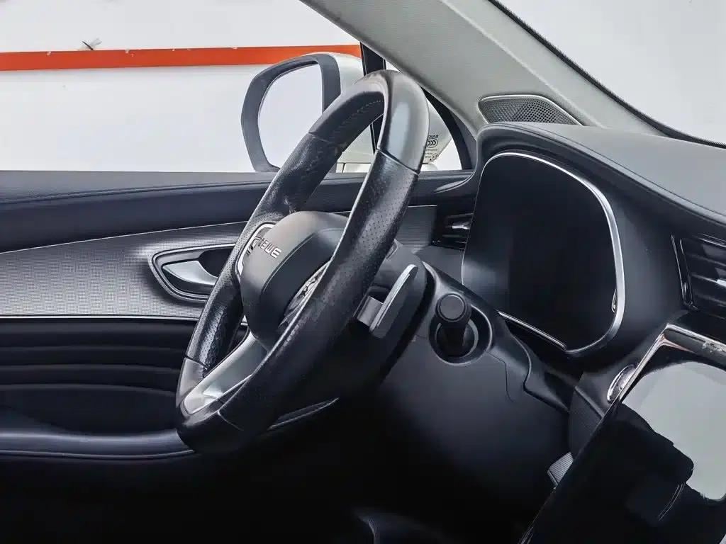 Roewe RX5 MAX 2019 400TGI Automatic Intelligent Cockpit Flagship Edition — миниатюра 22