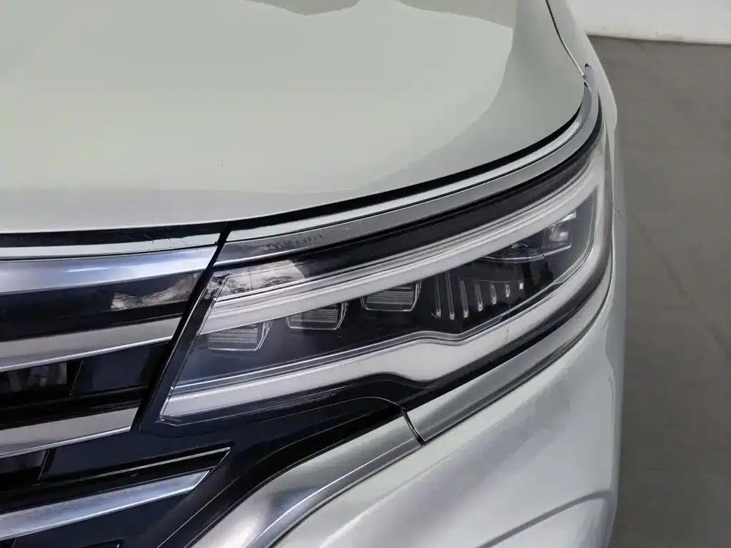 Roewe RX5 MAX 2019 400TGI Automatic Intelligent Cockpit Flagship Edition — миниатюра 7