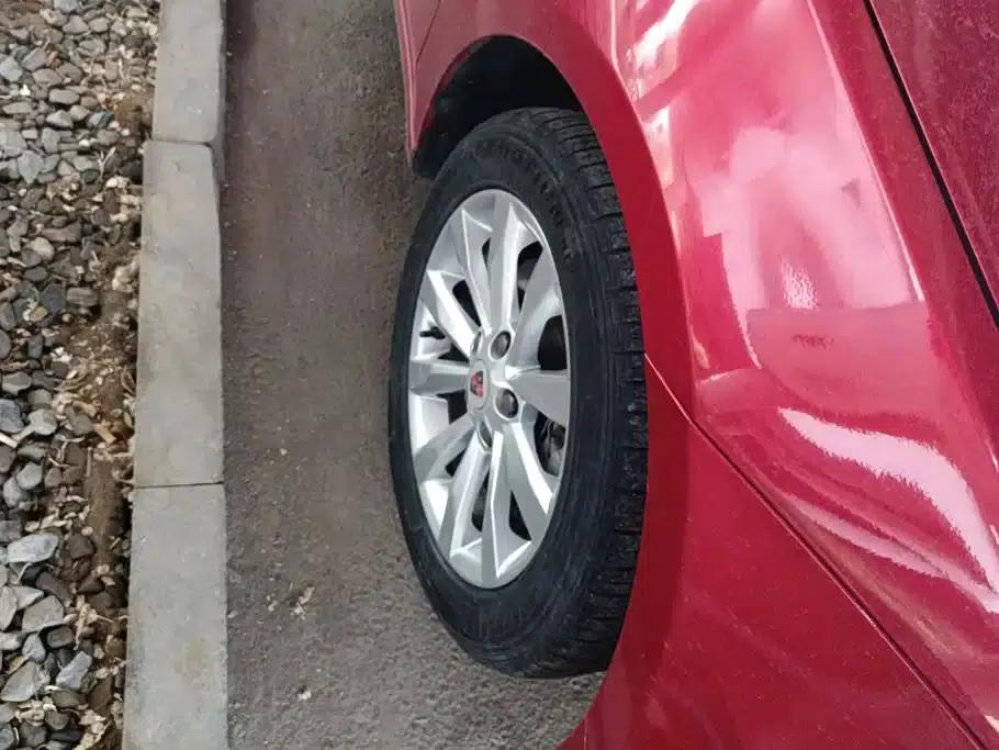 Roewe i6 New Energy 2017 45T Hybrid Connected Smart Edition — миниатюра 6