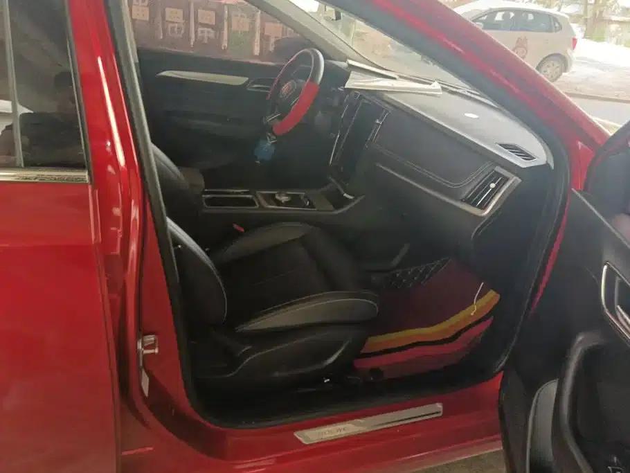 Roewe i6 New Energy 2017 45T Hybrid Connected Smart Edition — миниатюра 8