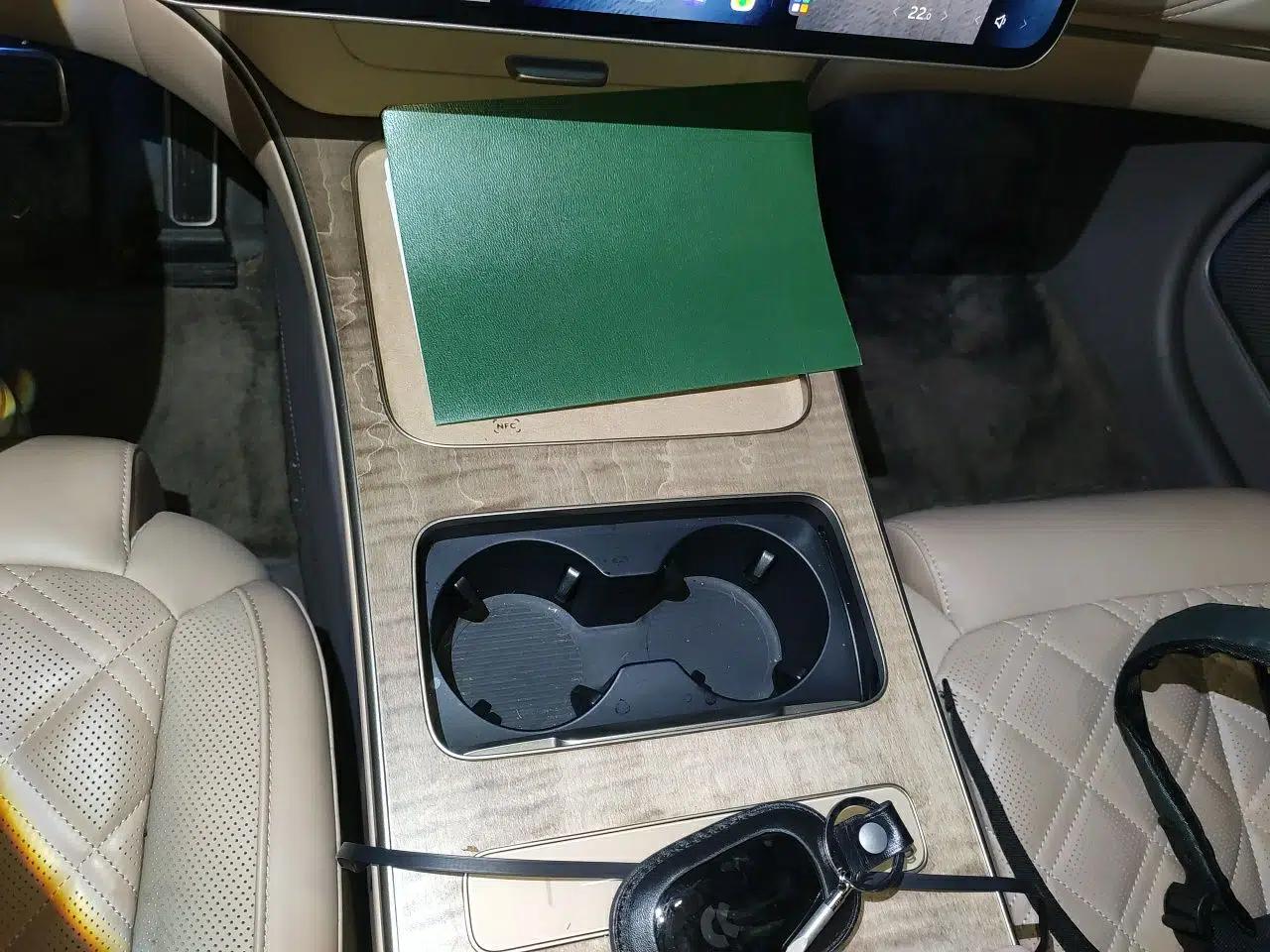 Nio ET9 2025 100kWh Signature Edition — миниатюра 14
