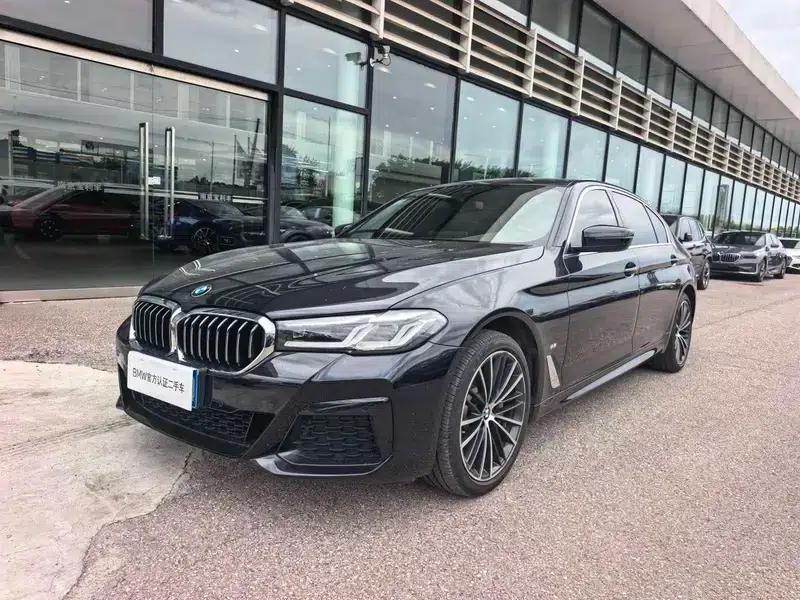 2023 BMW 5 Series 530Li Leading Edition M Sport Package — миниатюра 1