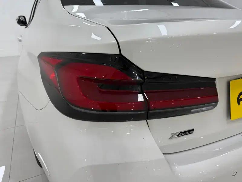 2022 BMW 5 Series Facelift 530Li xDrive M Sport Package — миниатюра 13