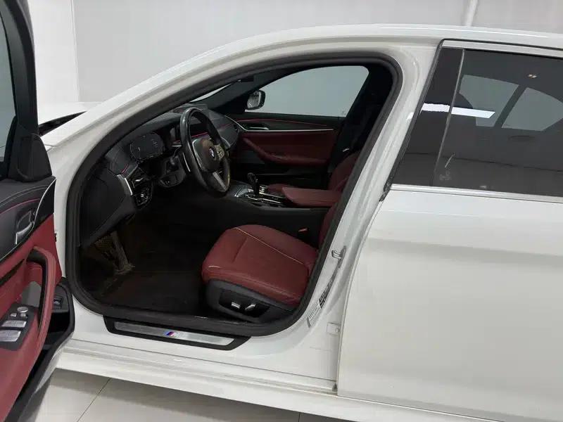 2022 BMW 5 Series Facelift 530Li xDrive M Sport Package — миниатюра 17