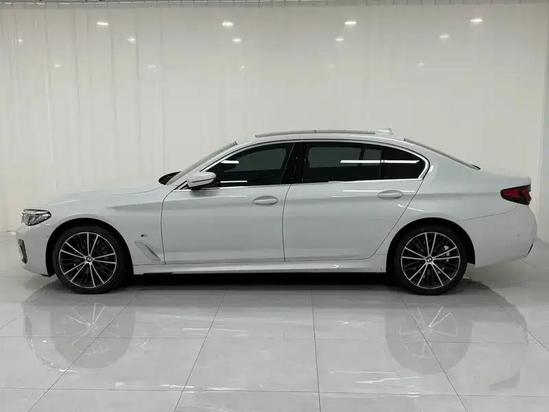 2022 BMW 5 Series Facelift 530Li xDrive M Sport Package — миниатюра 4