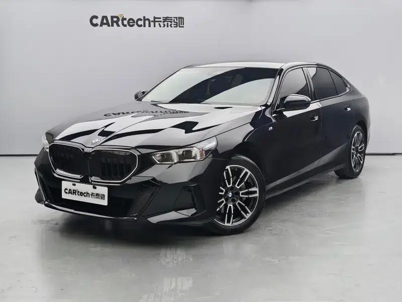 2025 BMW 5 Series 530Li Leading Edition M Sport Package — миниатюра 1