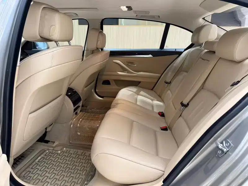 BMW 5 Series 2011 523Li Luxury — миниатюра 10