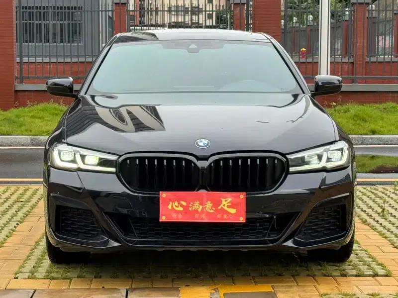 2021 BMW 5 Series 530Li Leading Edition M Sport Package — миниатюра 2