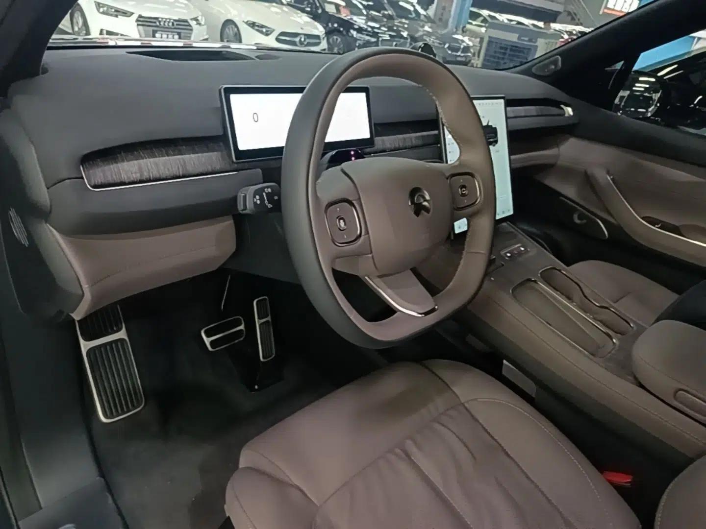 Nio ES7 2022 75 kWh — миниатюра 12