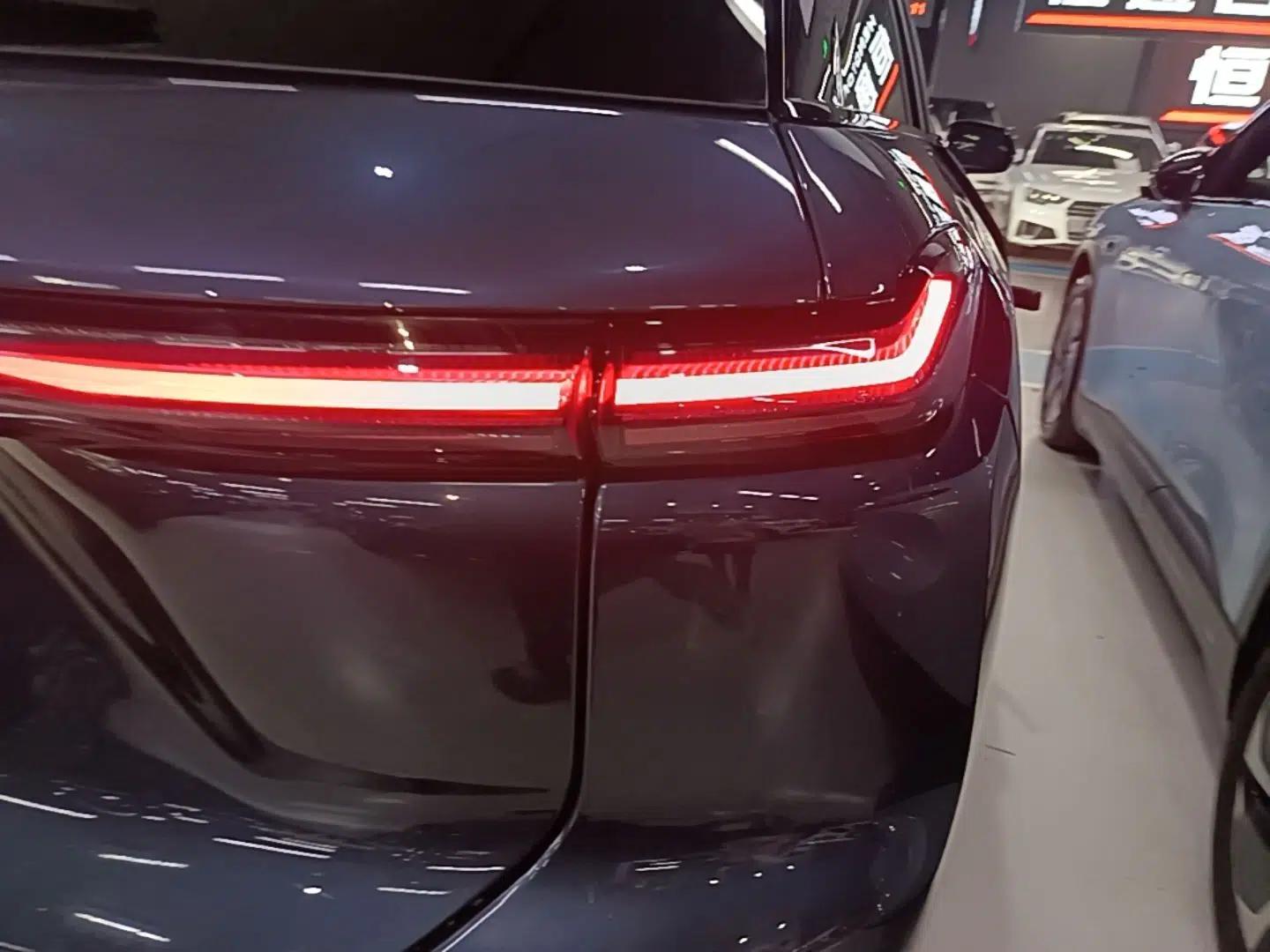 Nio ES7 2022 75 kWh — миниатюра 9