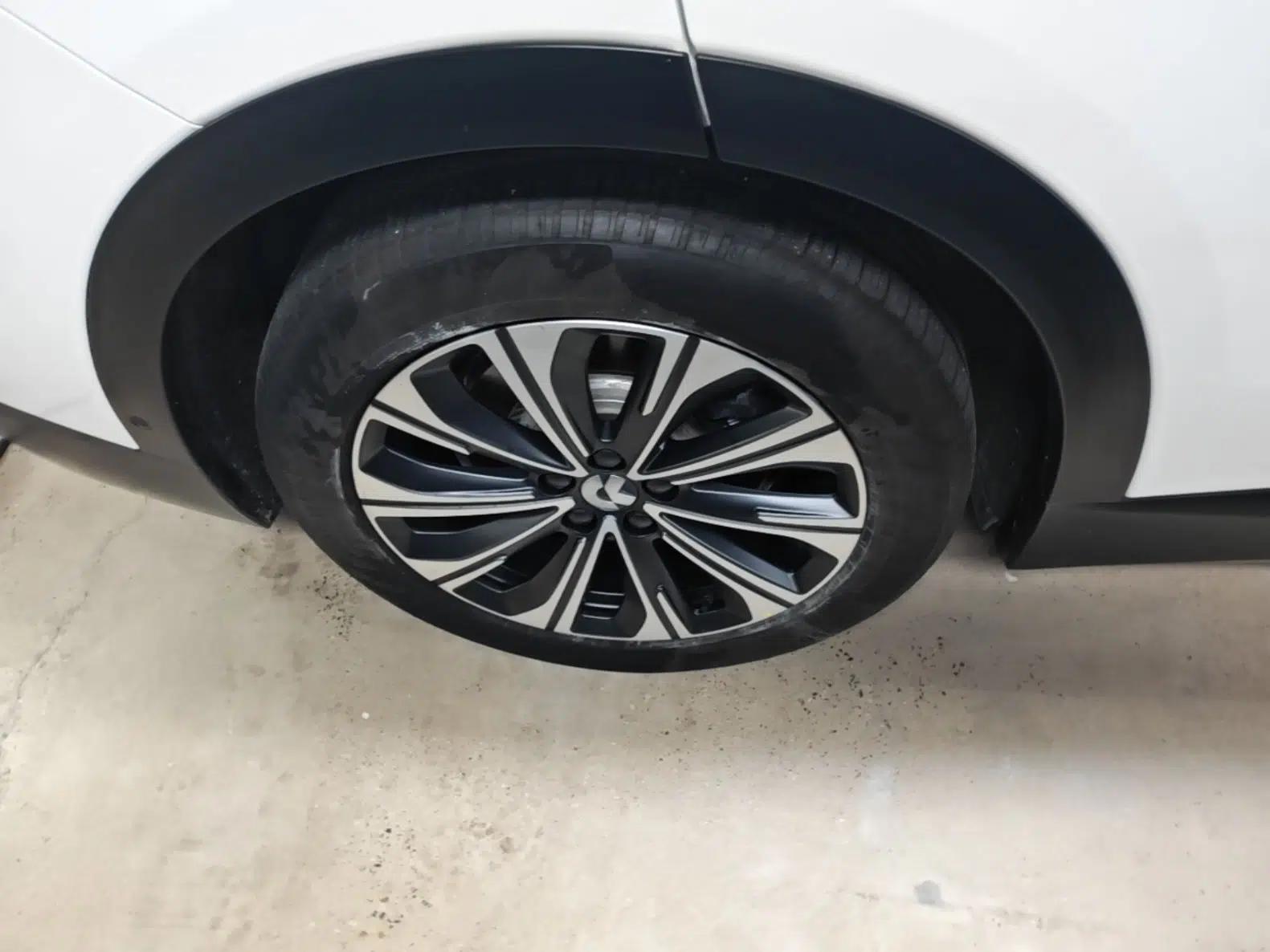Nio EC7 2023 75 kWh — миниатюра 11