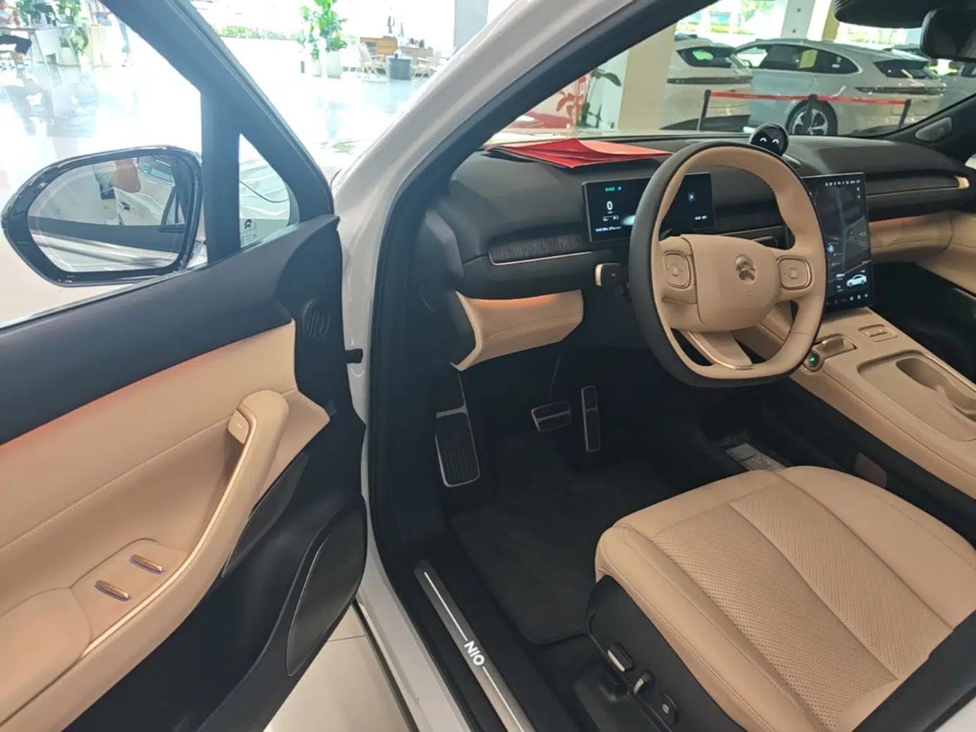 Nio EC7 2023 75 kWh — миниатюра 18