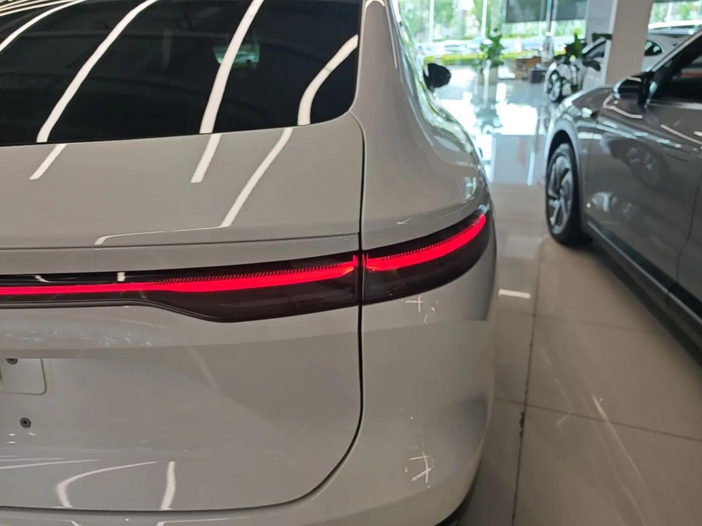 Nio EC7 2023 75 kWh — миниатюра 9