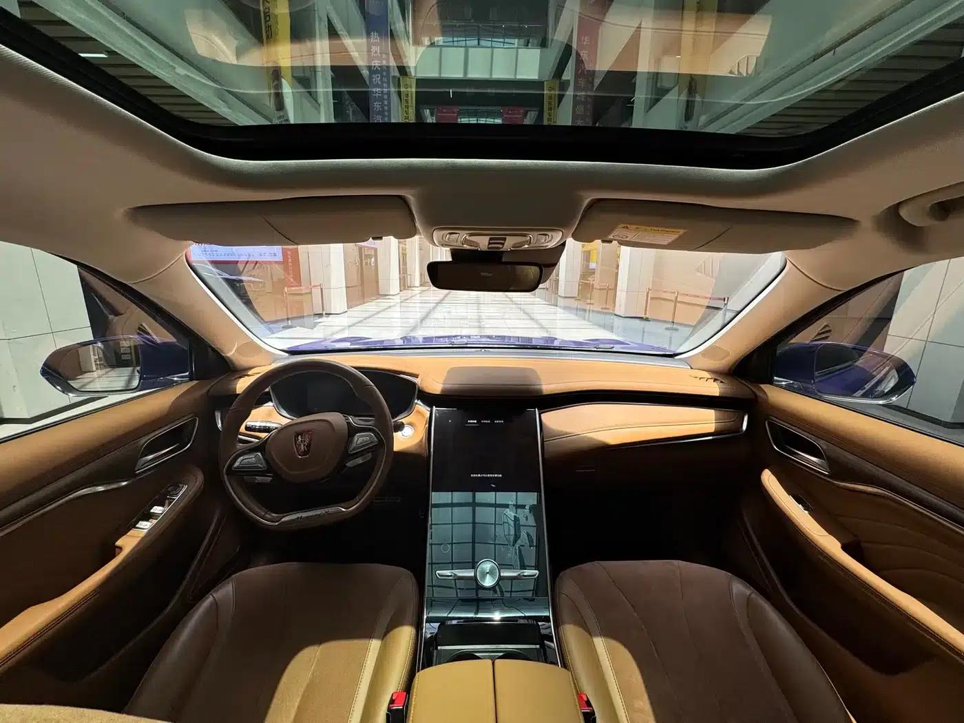 Roewe MARVEL X 2018 Rear-Wheel Drive Version — миниатюра 18