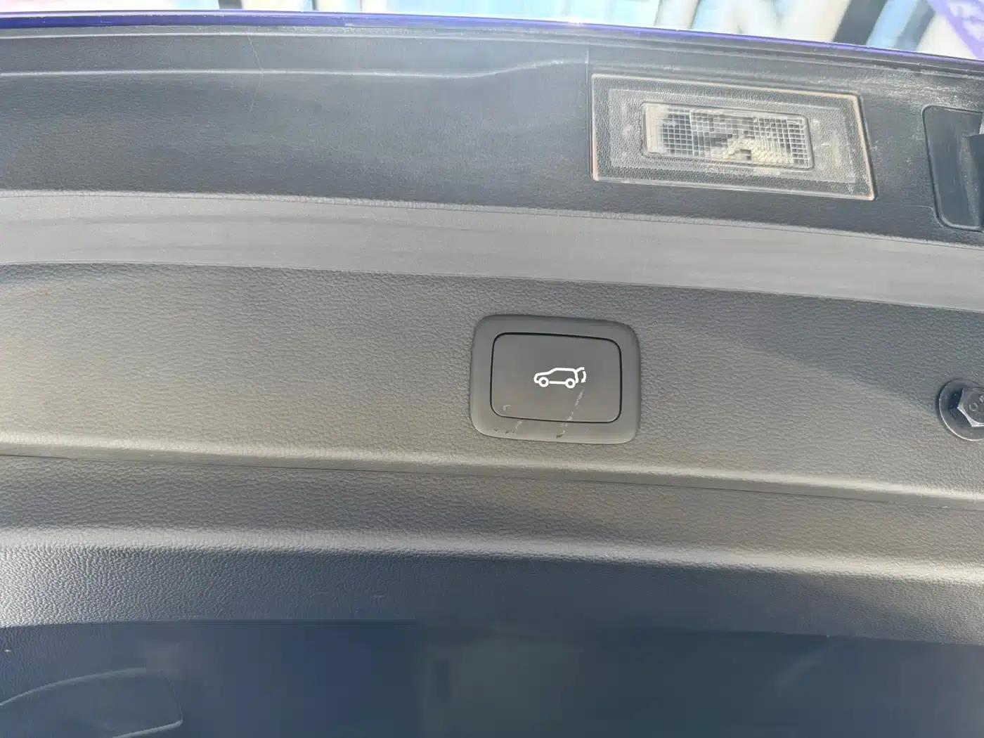 Roewe MARVEL X 2018 Rear-Wheel Drive Version — миниатюра 23
