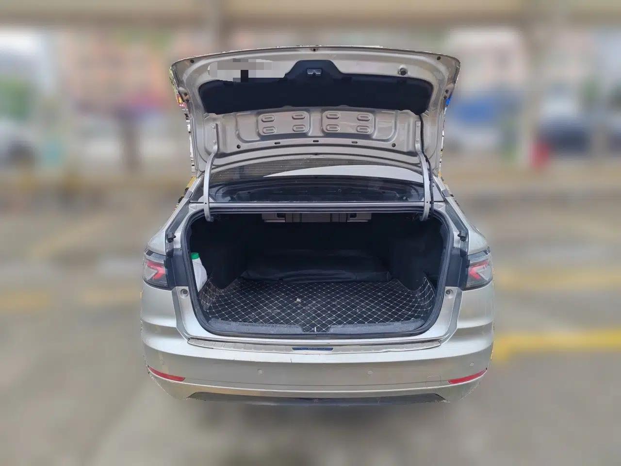 WM Motor E.5 2021 500 Smart Journey — миниатюра 19
